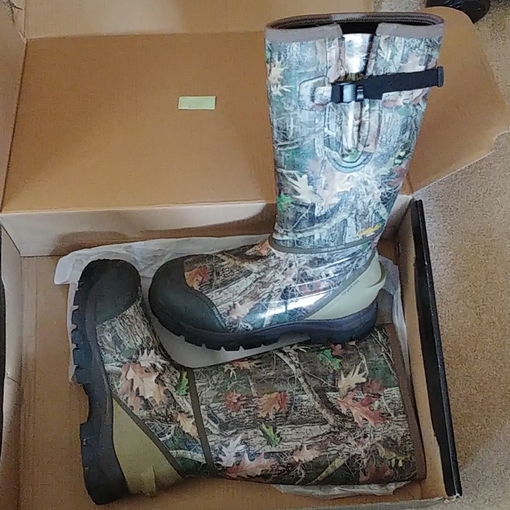 Cabela's Zoned Comfort Trac 1200G Boots size 10